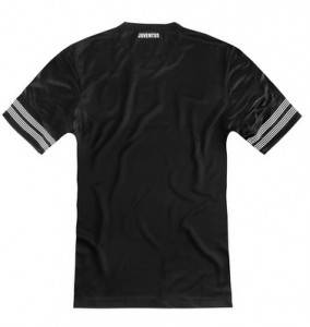 Nuova maglia Juventus away 03