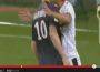 Video – Episodio bizzarro in Francia: il difensore Civelli bacia sul collo Zlatan Ibrahimovic!