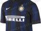 Foto – Svelata la maglia dell’Inter per la stagione 2013-2014: ecco la nuova divisa nerazzurra!