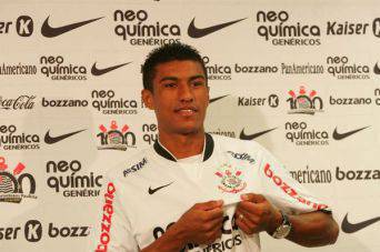 Calciomercato Inter, ci riamo: Paulinho in nerazzurro si fa!