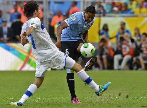 FBL-WC2014-CONFED-URU-ITA