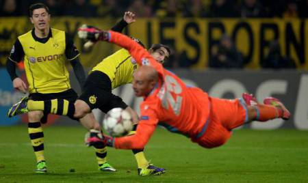 FBL-EUR-C1-DORTMUND-NAPOLI