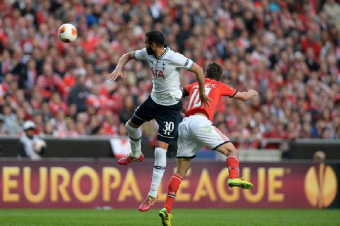 FBL-EUR-C3-BENFICA-TOTTENHAM