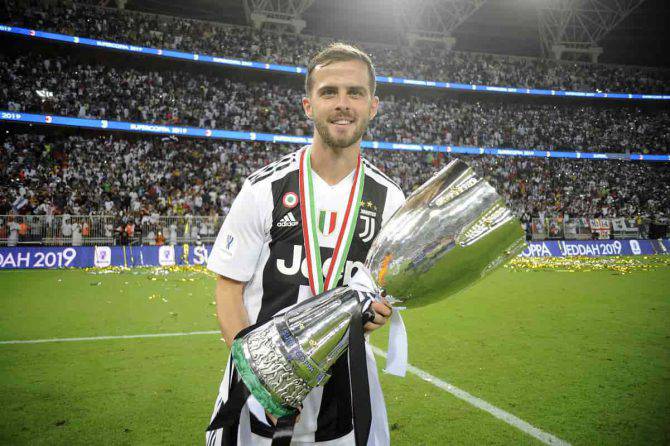 Calciomercato Juventus, Modric nel mirino: può partire Pjanic