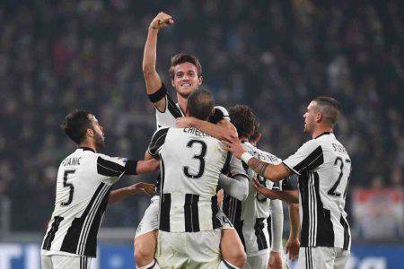 Calciomercato Juventus, per Rugani ennesima panchina e futuro incerto