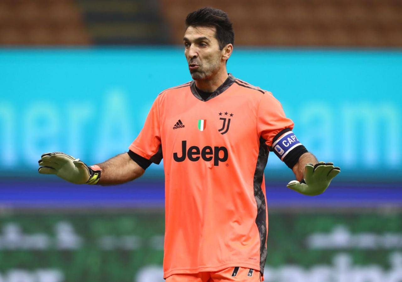 Calciomercato Juventus, rinnovo Buffon | Ecco pro e contro: tutti gli scenari
