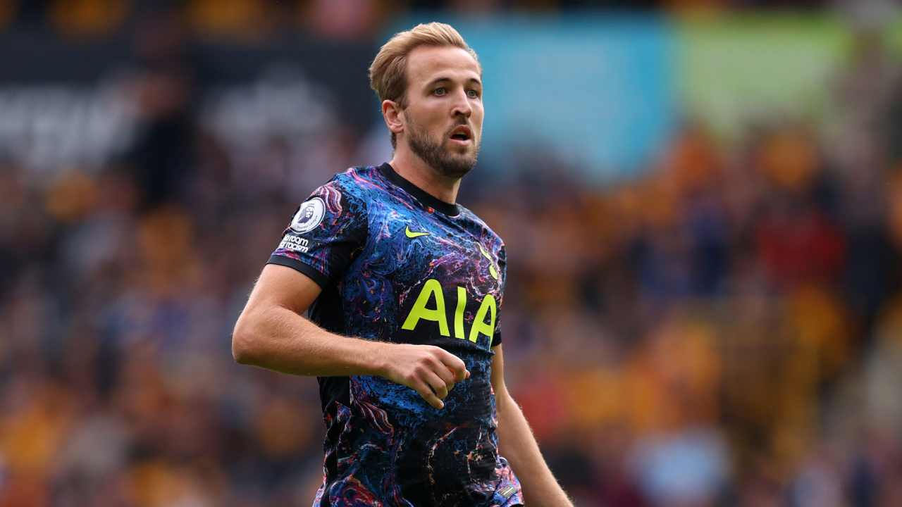 Paratici accelera per Vlahovic e apre il valzer delle punte