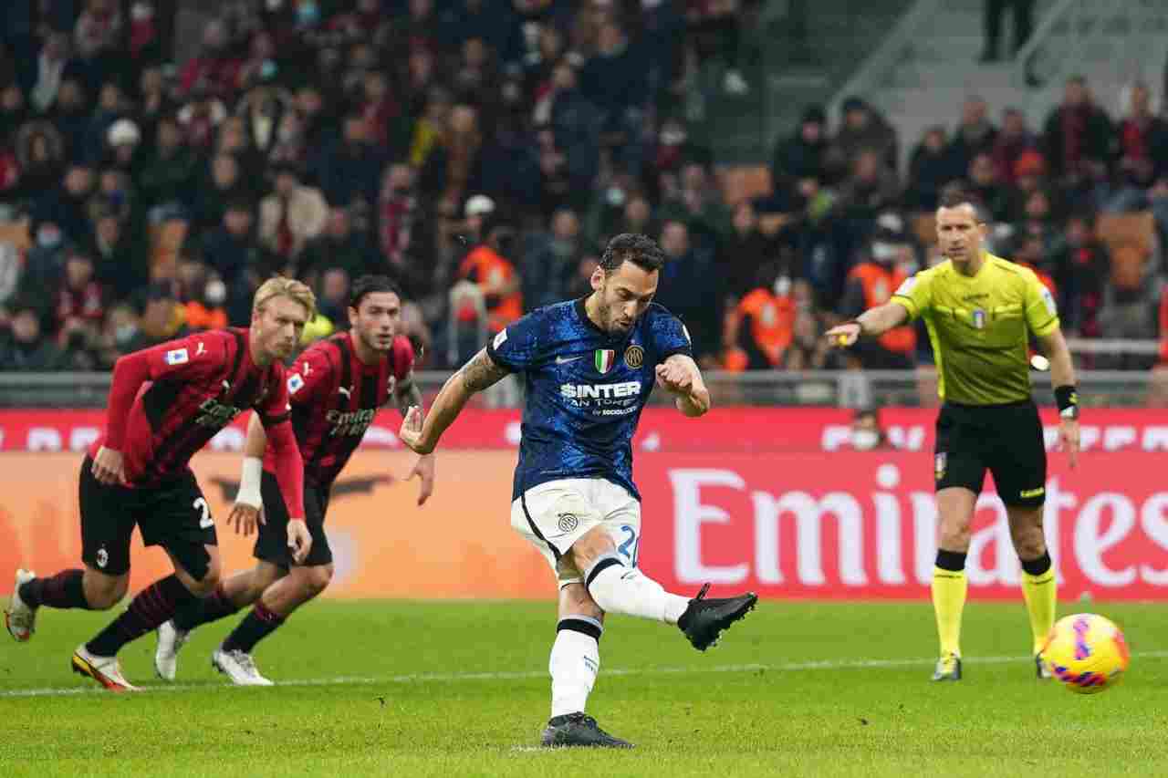 Inter, Calhanoglu provoca e finisce sotto accusa: "Ingiustificabile"