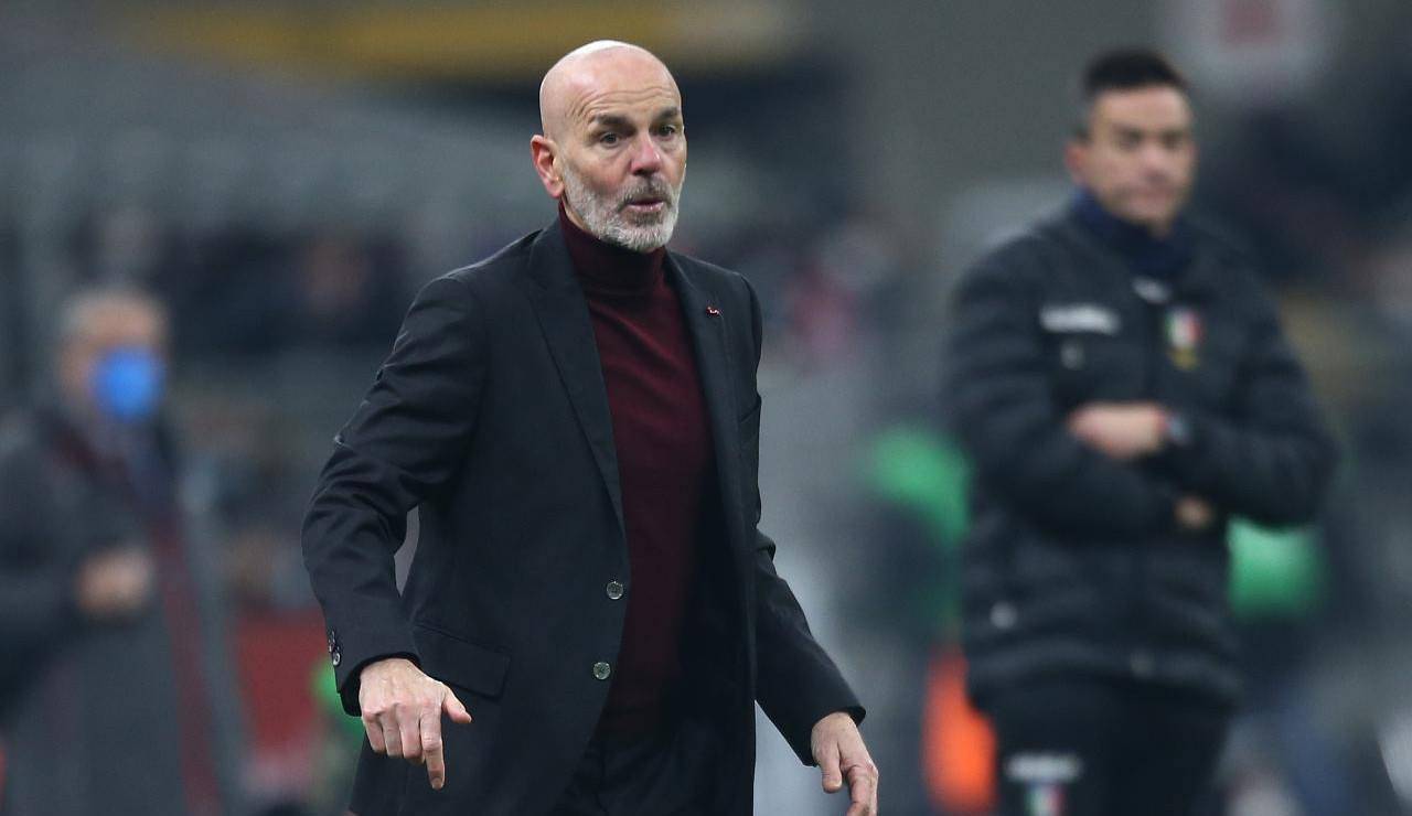 Stefano Pioli dà indicazioni