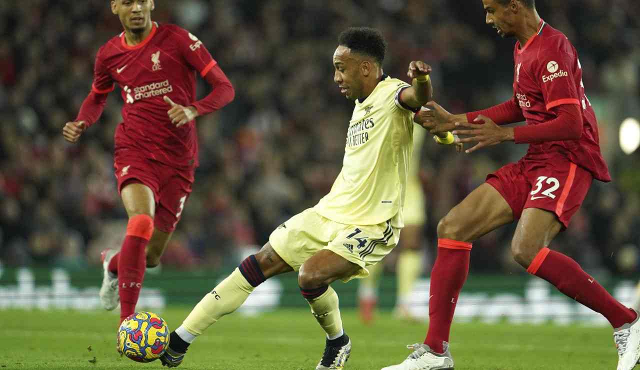 Pierre Emerick Aubameyang calcia