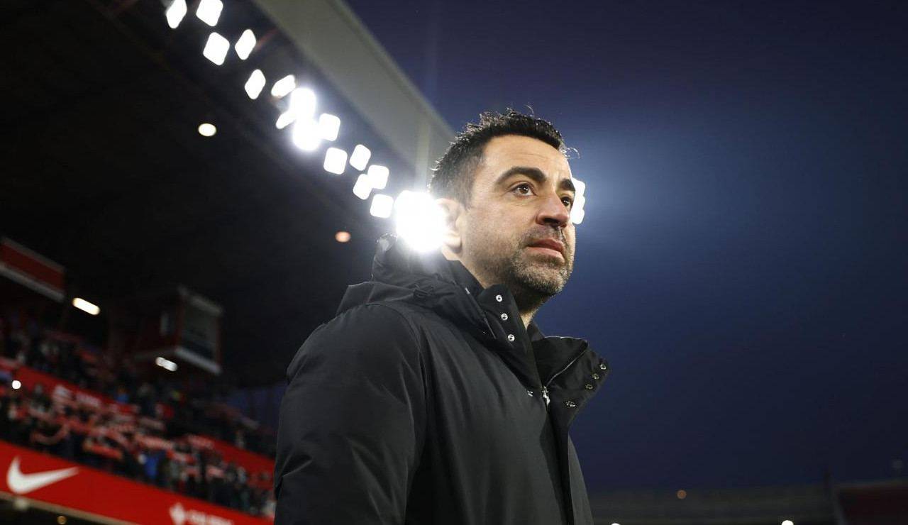 Xavi Hernandez osserva