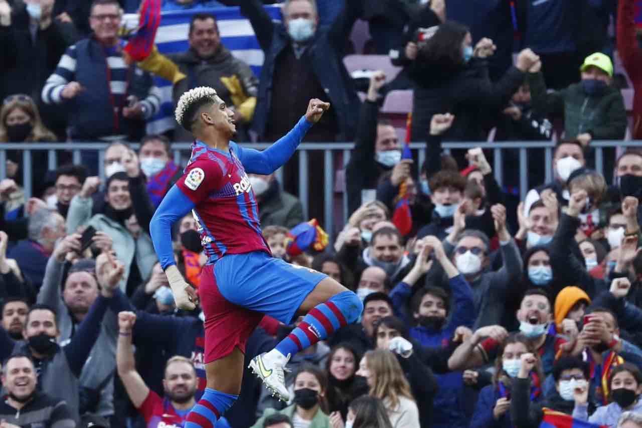 Araujo calciomercato Juventus 