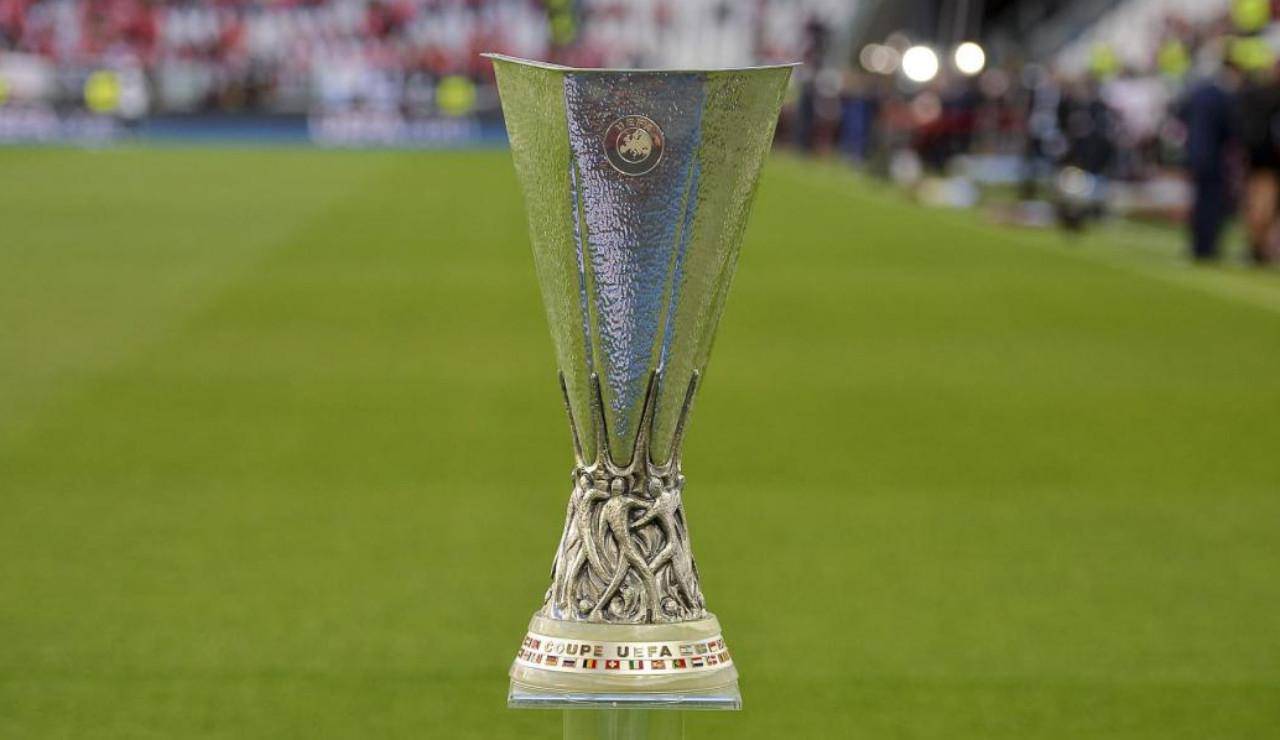 Europa League trofeo 