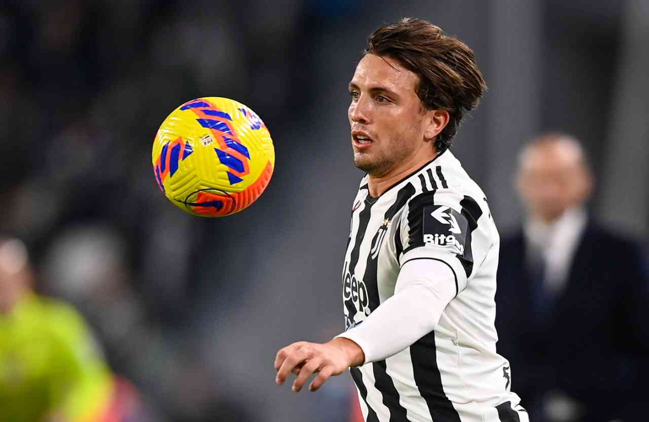 Calciomercato Juventus, Barcellona offre scambio Mingueza-Pellegrini