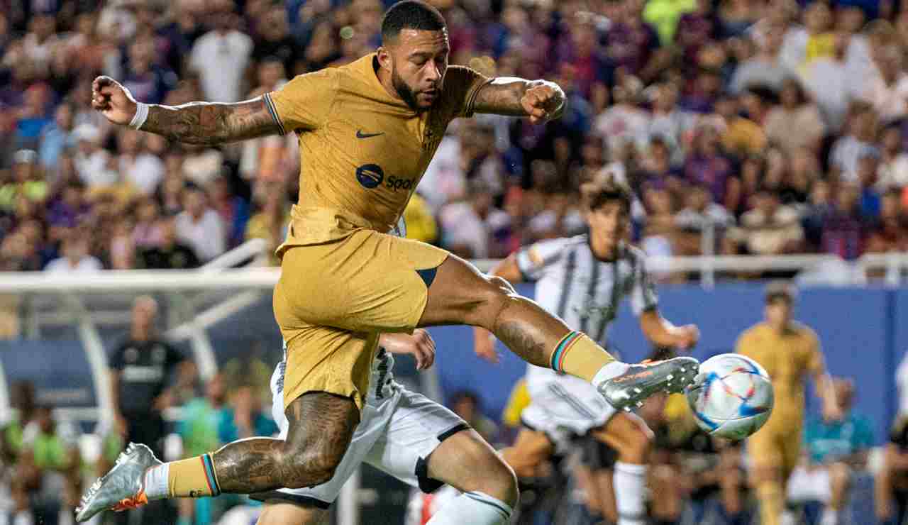 Memphis Depay in azione