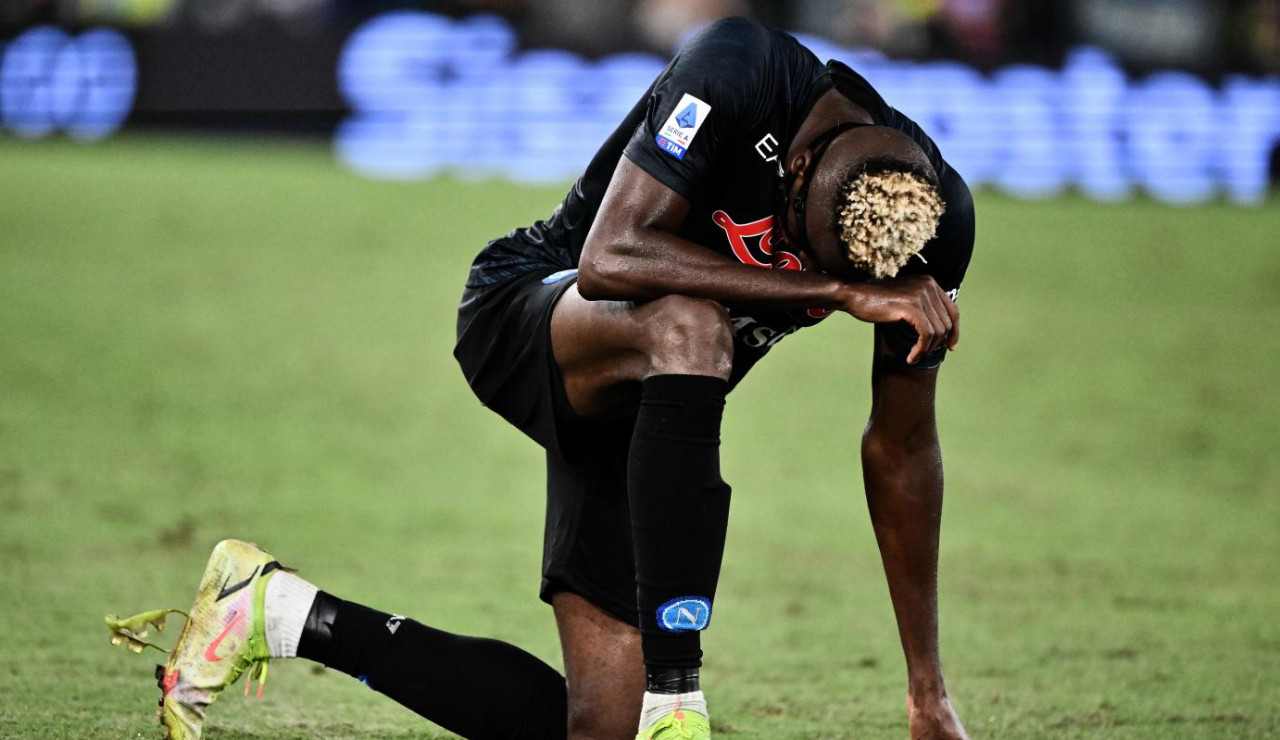 Victor Osimhen infortunio