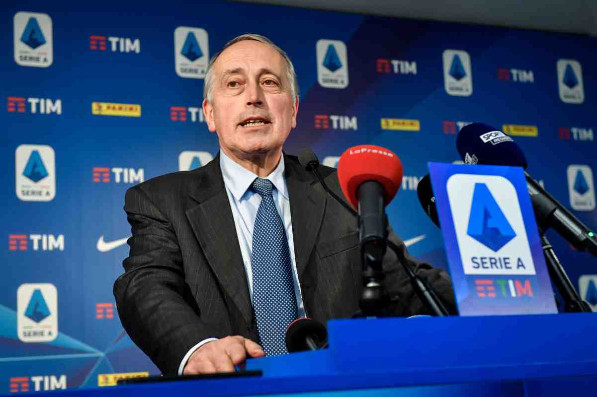 Abete tirato in ballo in diretta