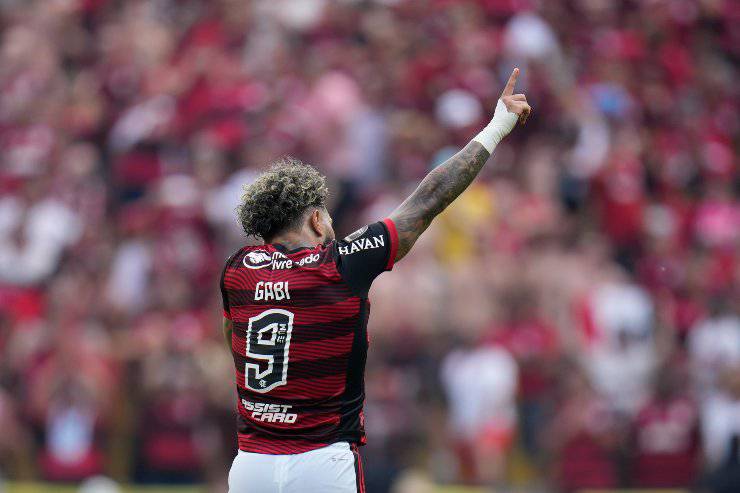 Gabriel Barbosa si offre a Milan e Juventus