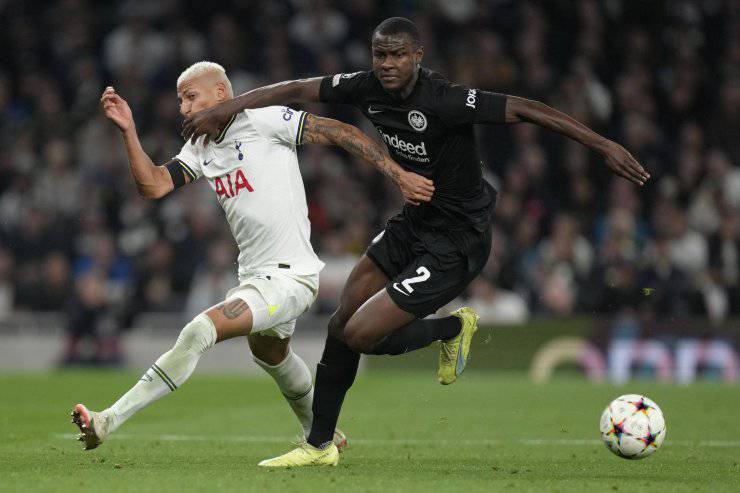 Calciomercato Juventus e Inter, da Thuram a Ndicka: doppia beffa dalla Premier