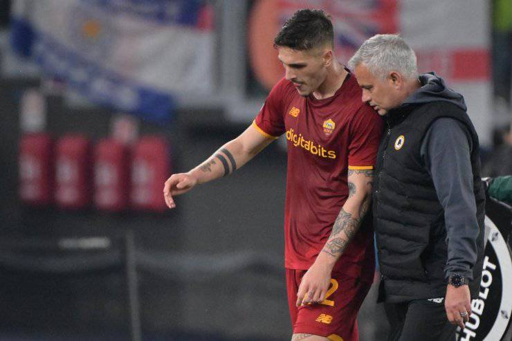Nicolo Zaniolo e Jose Mourinho, ai ferri corti