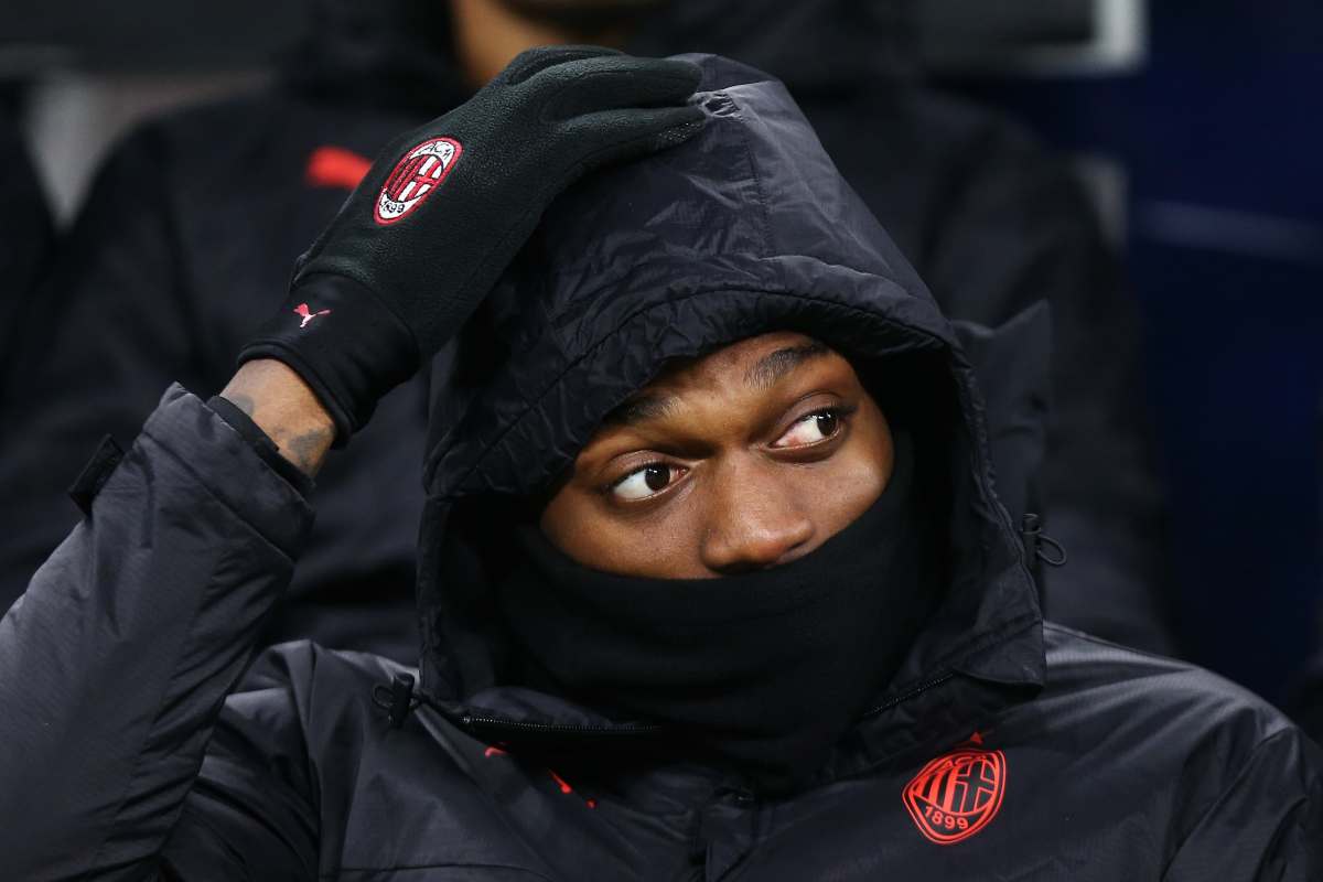 Il Milan punisce Leao: ecco cosa succede dopo il derby