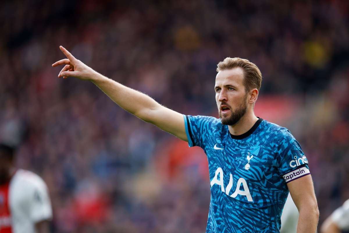 Kane con la maglia del Tottenham