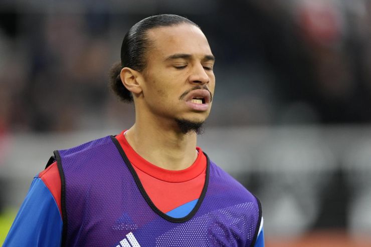 Leroy Sanè colpito con un pugno da Manè