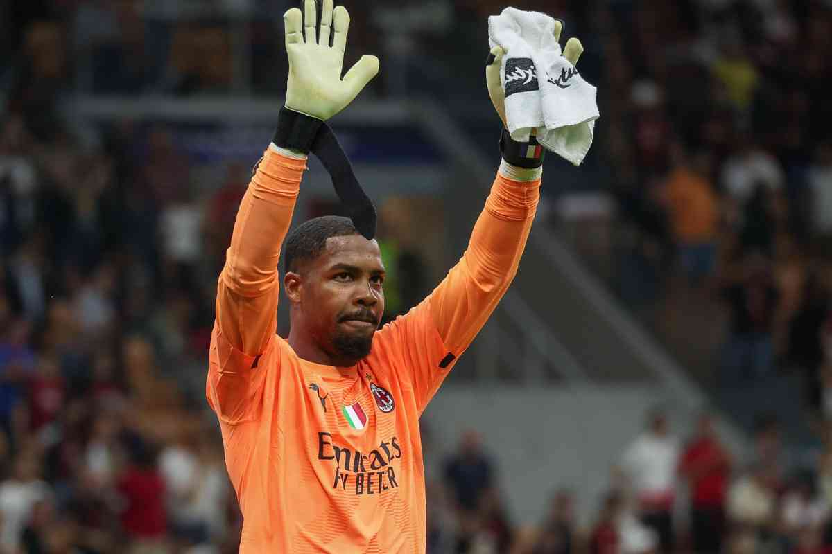 Tottenham su Maignan