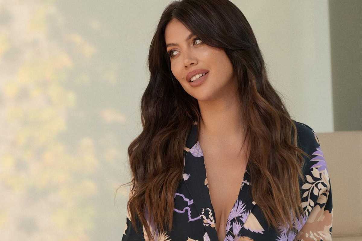 Wanda Nara 'bollente' sui social