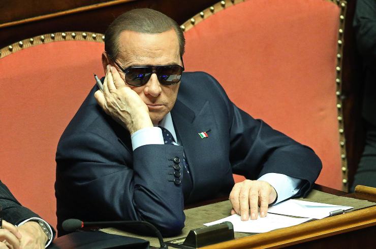 Polemica Piero Pelu Berlusconi