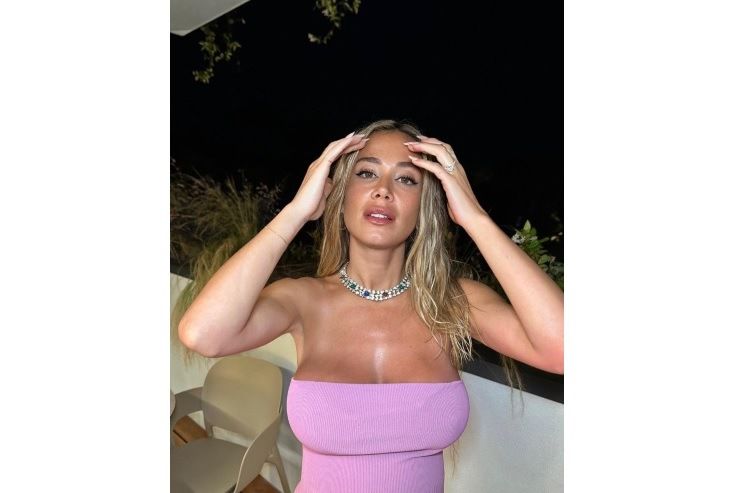 Diletta Leotta scollatura esplosiva commenti