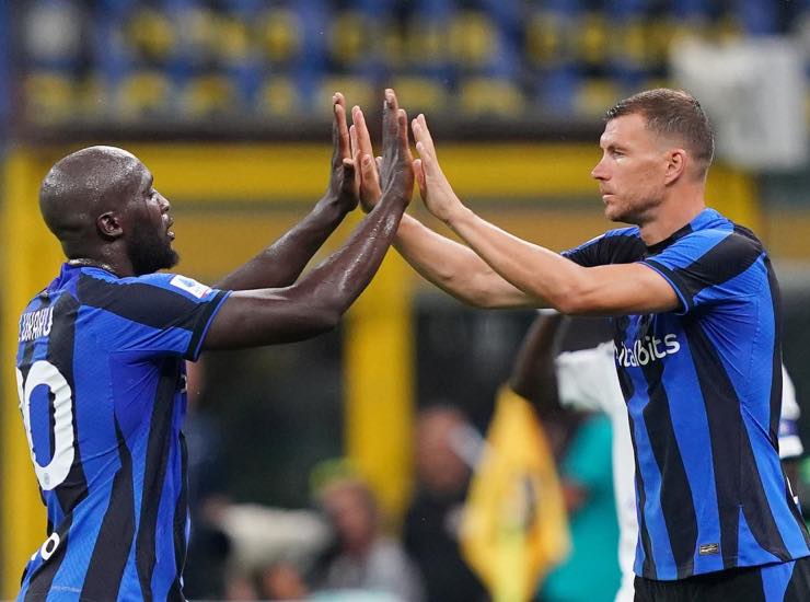 Dzeko e Lukaku via dall'Inter