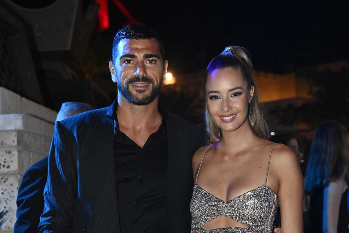 Lady Pellè in spiaggia: da sogno!