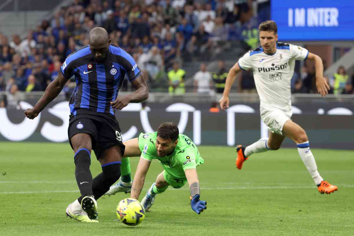 Lukaku via dall'Inter