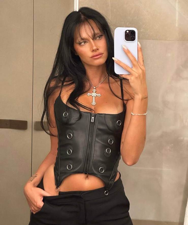 Lo scatto di lady Dybala è provocante