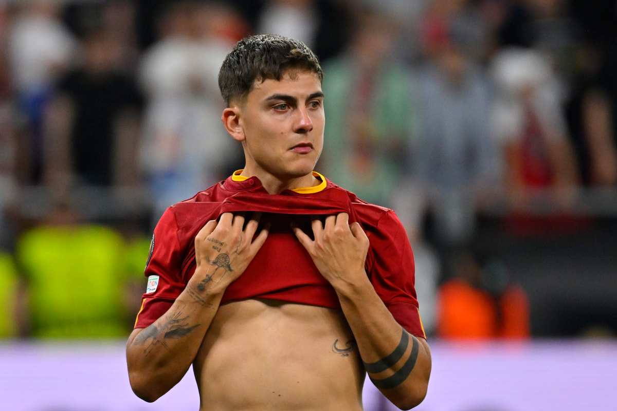 Lo scatto di lady Dybala è provocante 