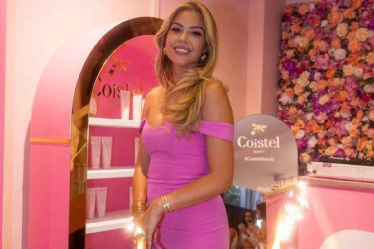 Costanza Caracciolo da urlo: la foto