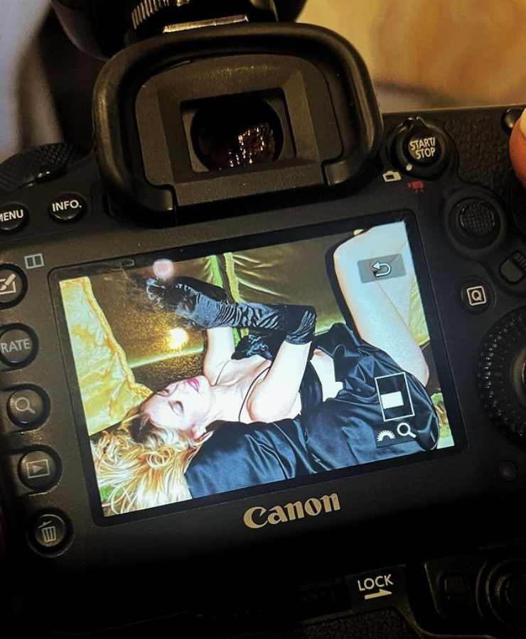 Martina Stella è sempre la più bella di tutte, che foto