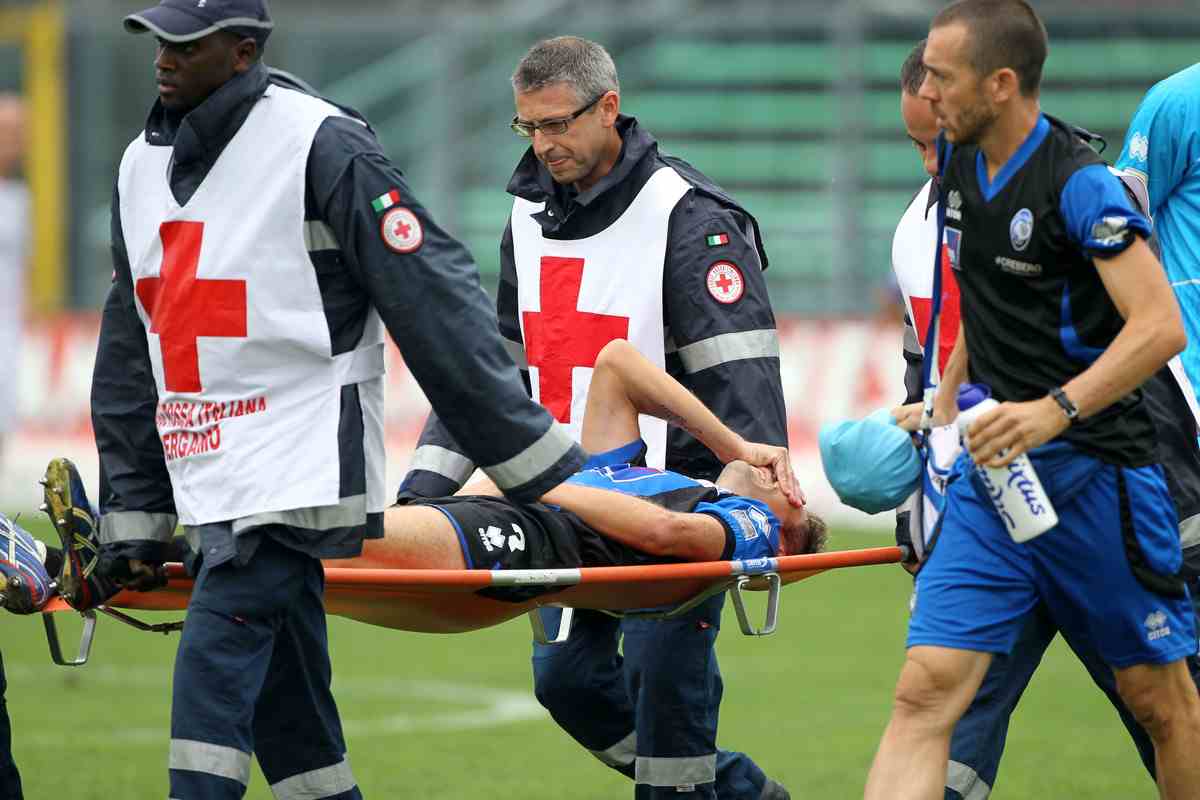 Crociato rotto, tegola