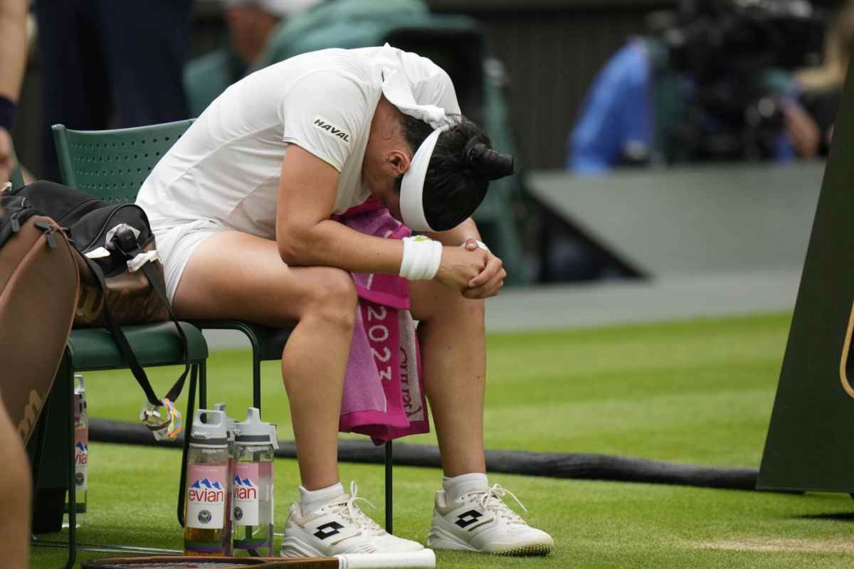 Ons Jabeur lacrime finale Wimbledon