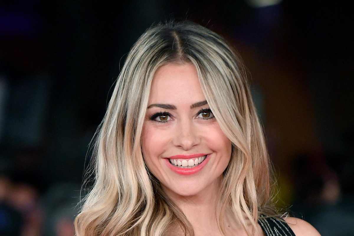 Martina Stella senza freni