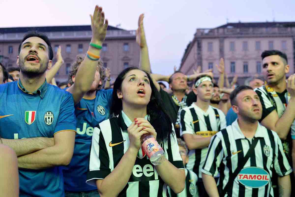 Tifosi Juventus durante la finale di Champions del 2015