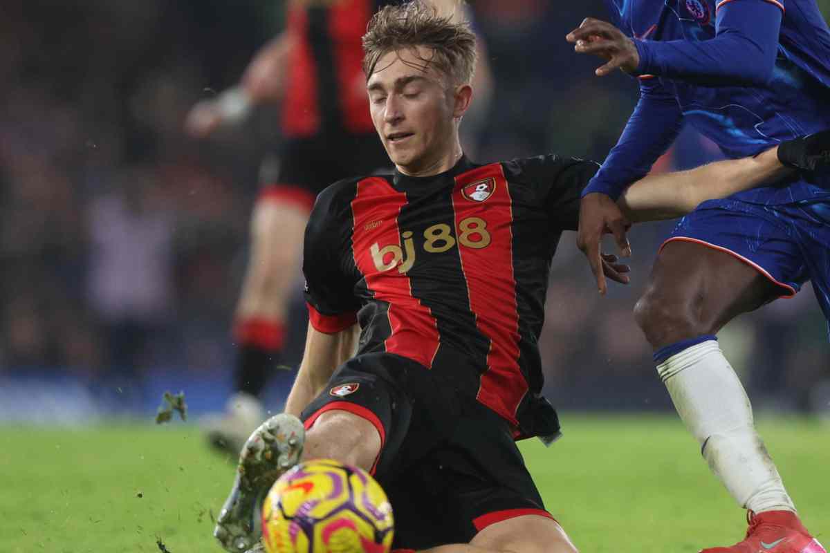 Dean Huijsen con la maglia del Bournemouth