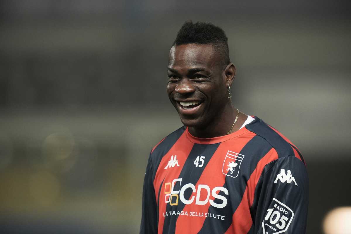 Mario Balotelli sorride