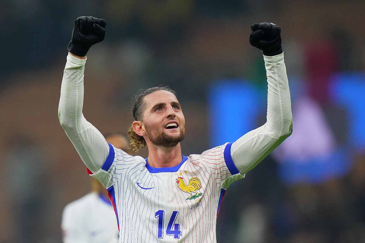 Adrien Rabiot festeggia