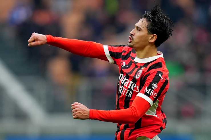 Reijnders esulta dopo il gol in Milan-Parma