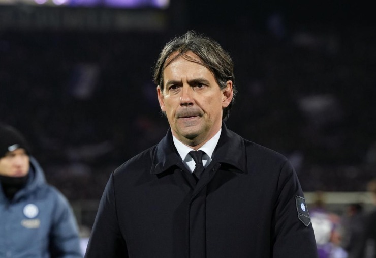 Simone Inzaghi esce dal campo a Firenze scuro in volto