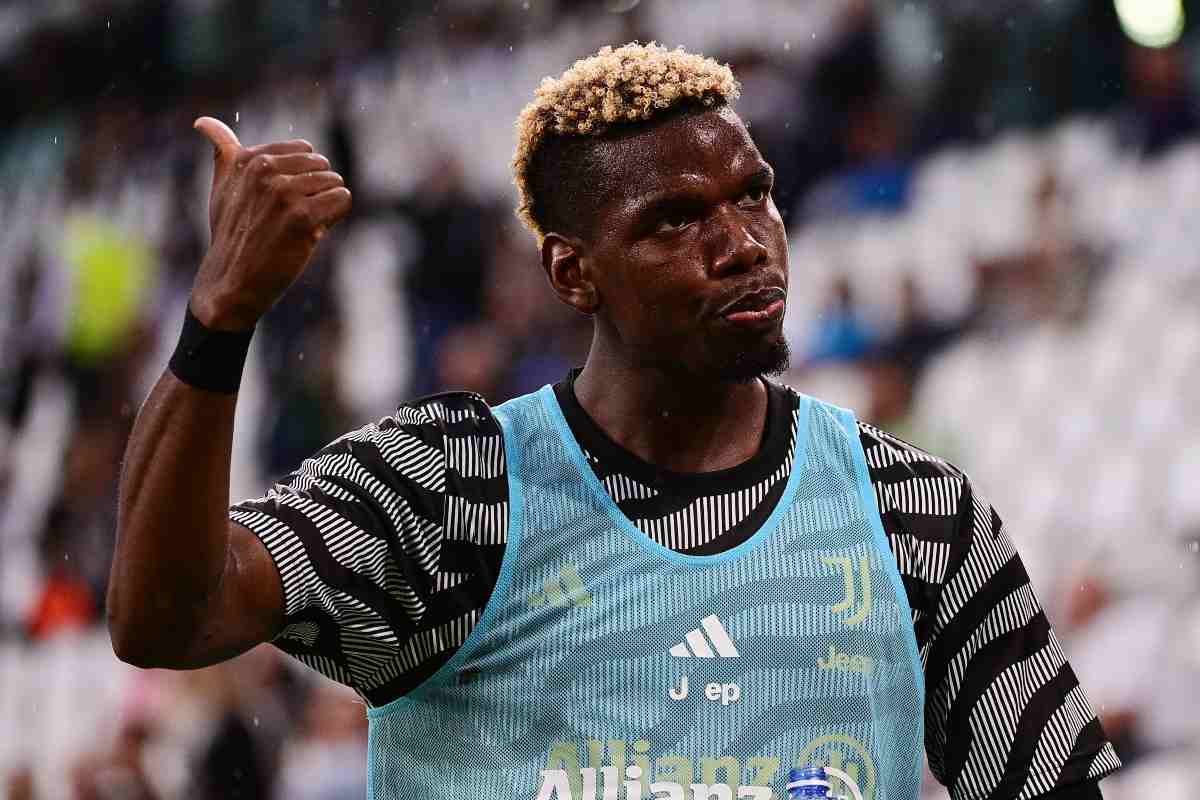 Il centrocampista francese Paul Pogba
