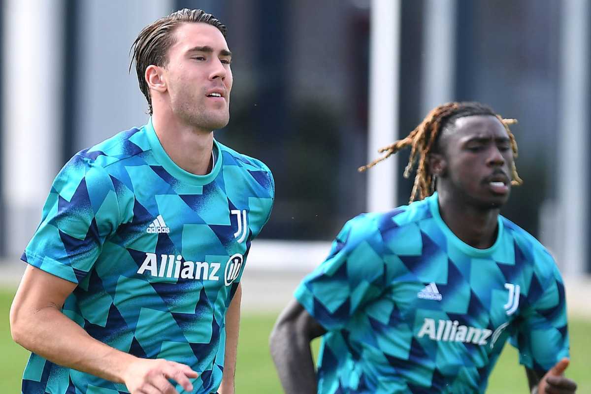 Moise Kean e Dusan Vlahovic in allenamento con la Juve