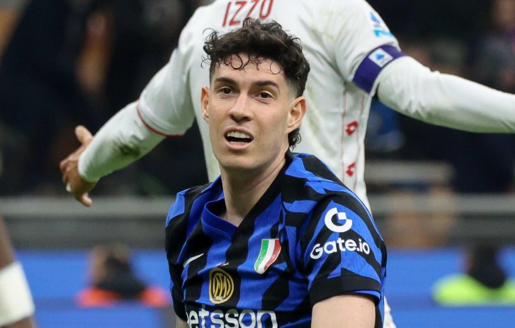 Alessandro Bastoni in azione con l'Inter